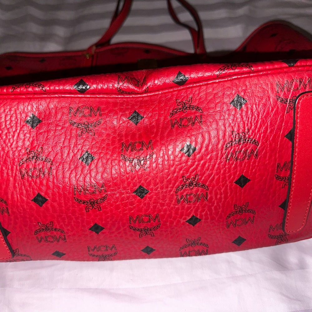 RED MCM BAG - Picture 4 of 9